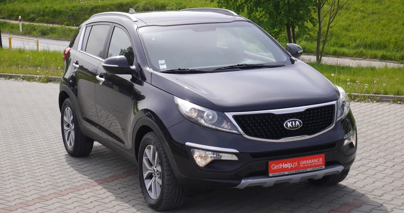 Kia Sportage cena 48900 przebieg: 117000, rok produkcji 2015 z Starachowice małe 781